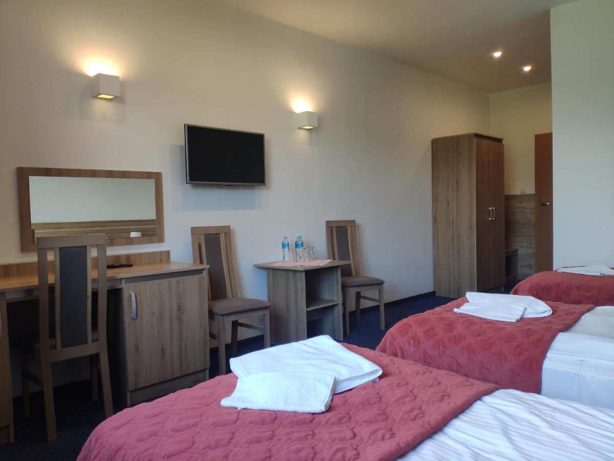 ז'גוב Hotel Eden מראה חיצוני תמונה